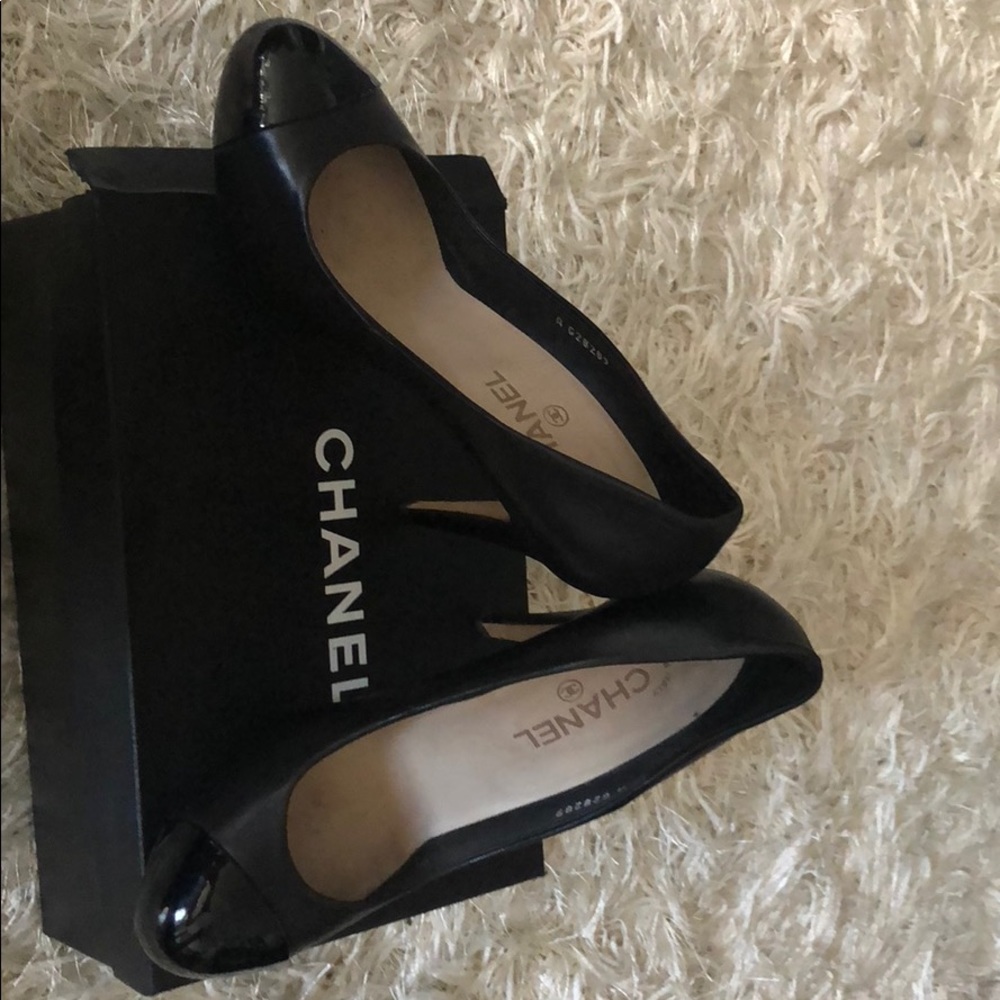 Authentic Chanel heels!